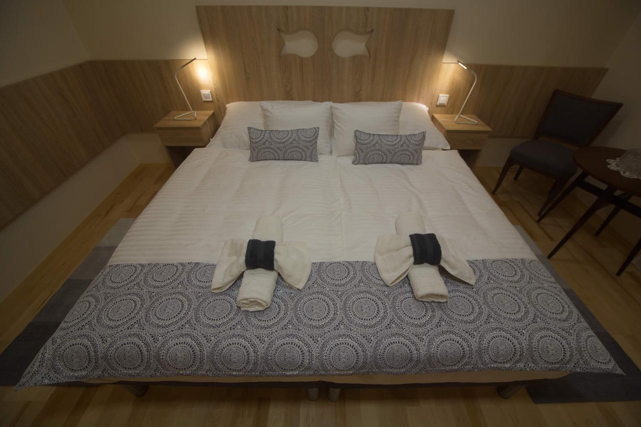 Holiday Home Podium Eger Buitenkant foto
