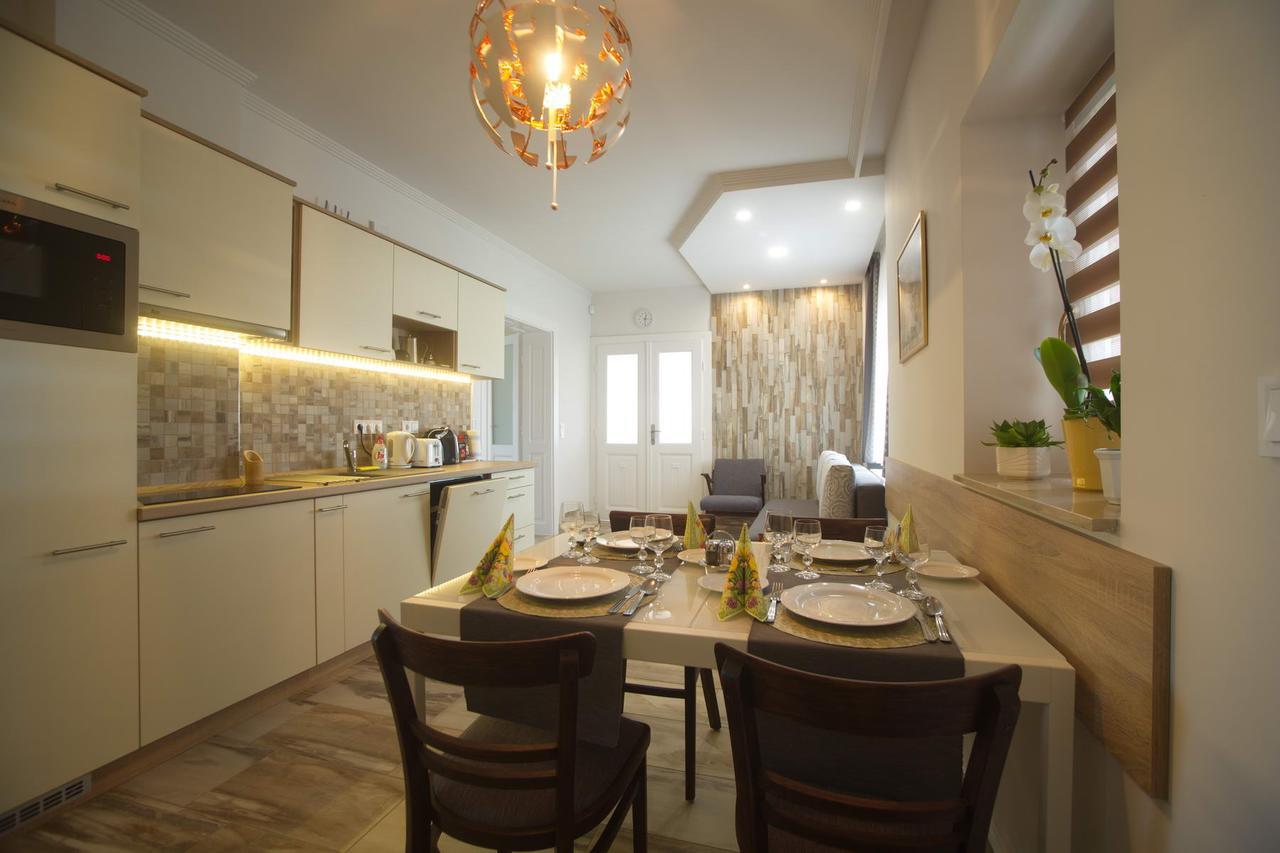 Holiday Home Podium Eger Buitenkant foto